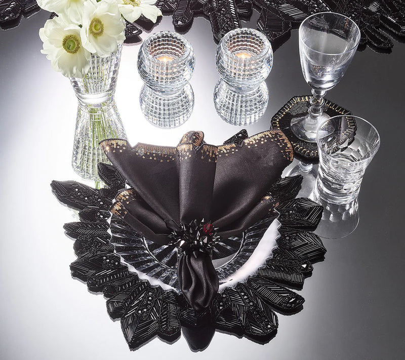 Zénith Napkin Rings in Black, Set of 4 in a Gift Box