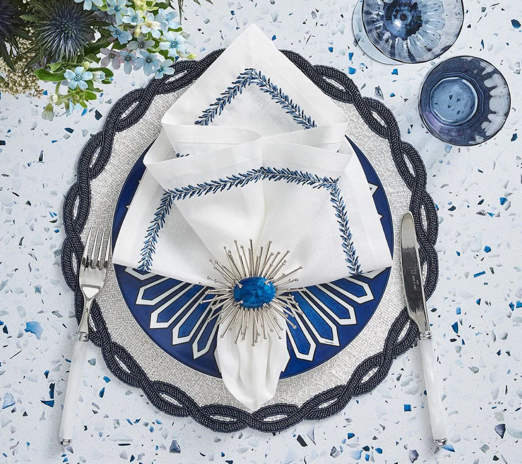 Infinity Placemat in White & Navy