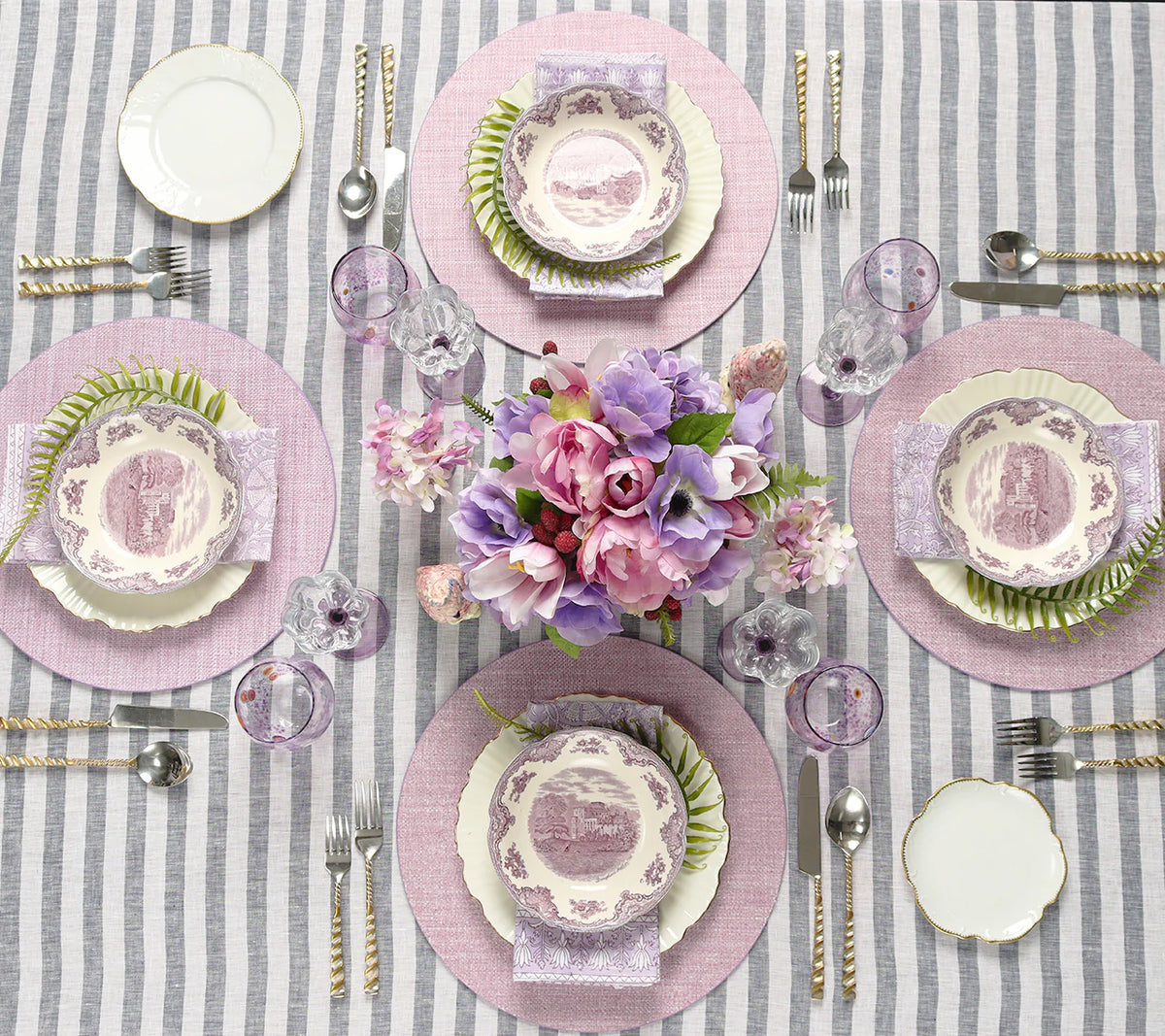 Portofino Placemat in in Lilac